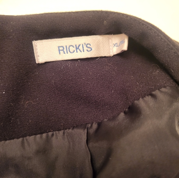 Blazers - Picture 2 of 2